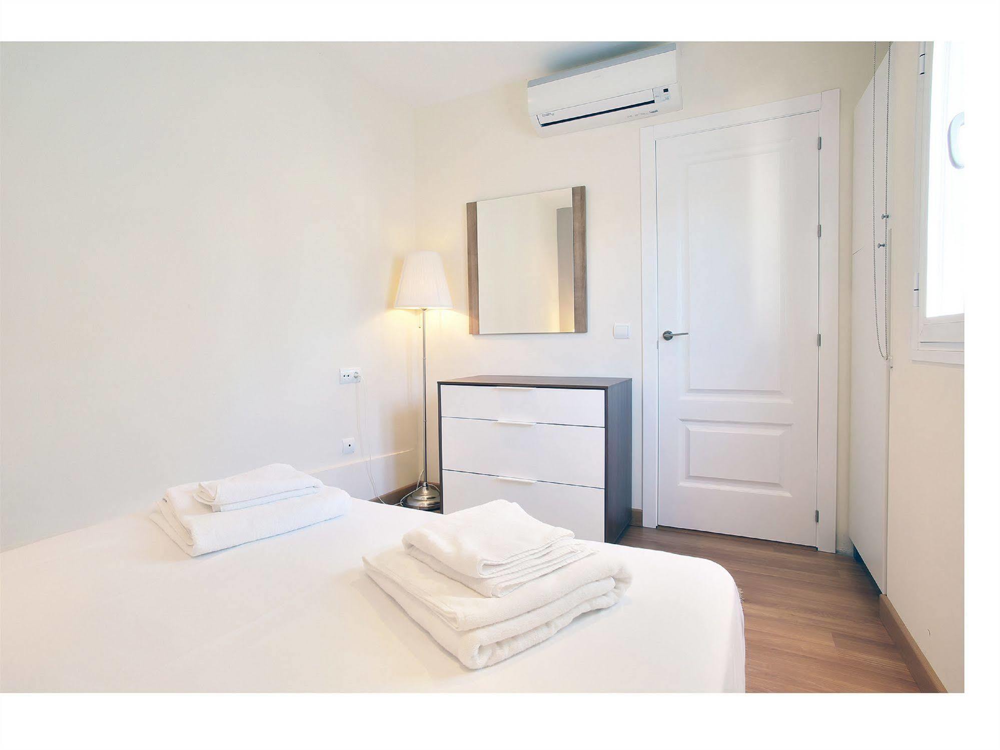 Apartamentos Unisierra Малага Екстер'єр фото