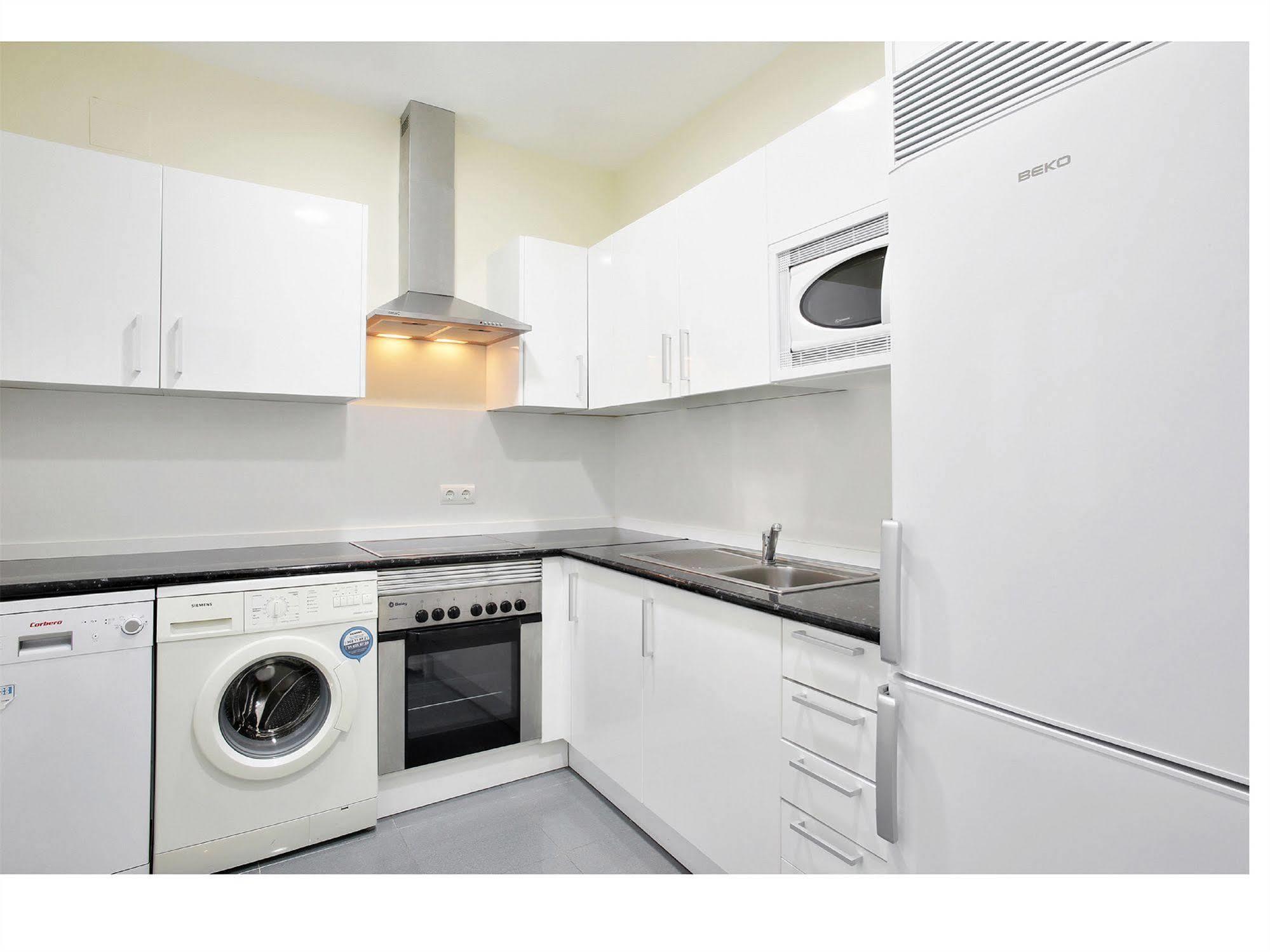Apartamentos Unisierra Малага Екстер'єр фото