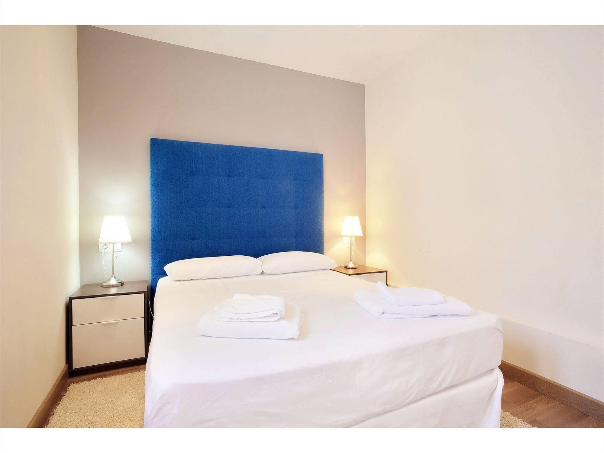 Apartamentos Unisierra Малага Екстер'єр фото